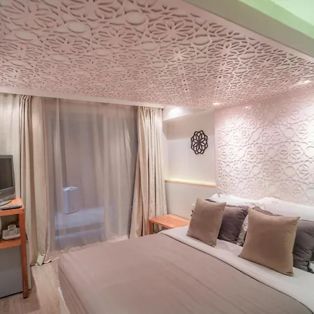 The Parlour Krabi Hotel Klong Muang Beach Exterior photo