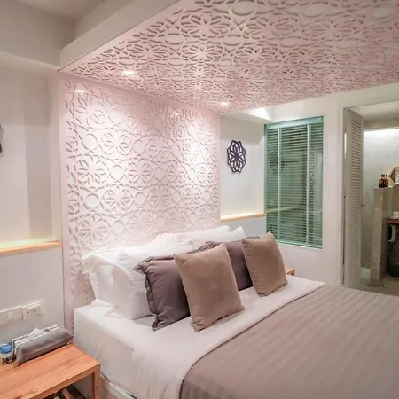 The Parlour Krabi Hotel Klong Muang Beach Exterior photo
