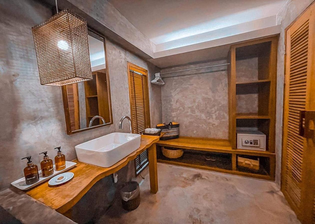 The Parlour Krabi Hotel 3*